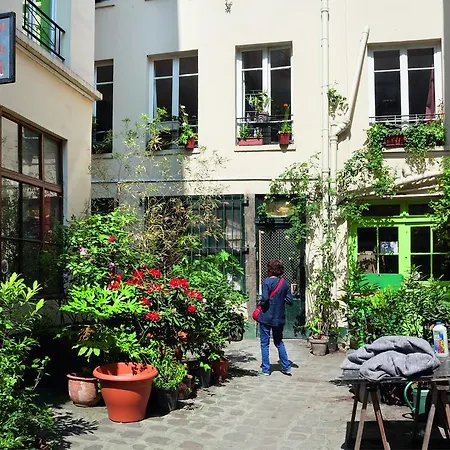 Zazie Parigi
